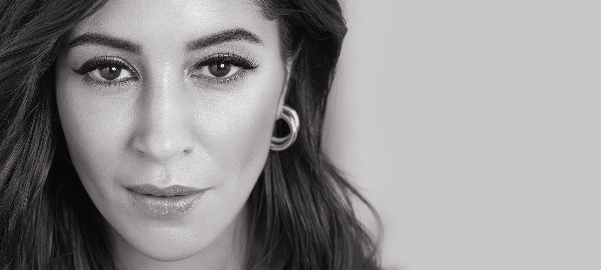 leila bekhti volume milion hero